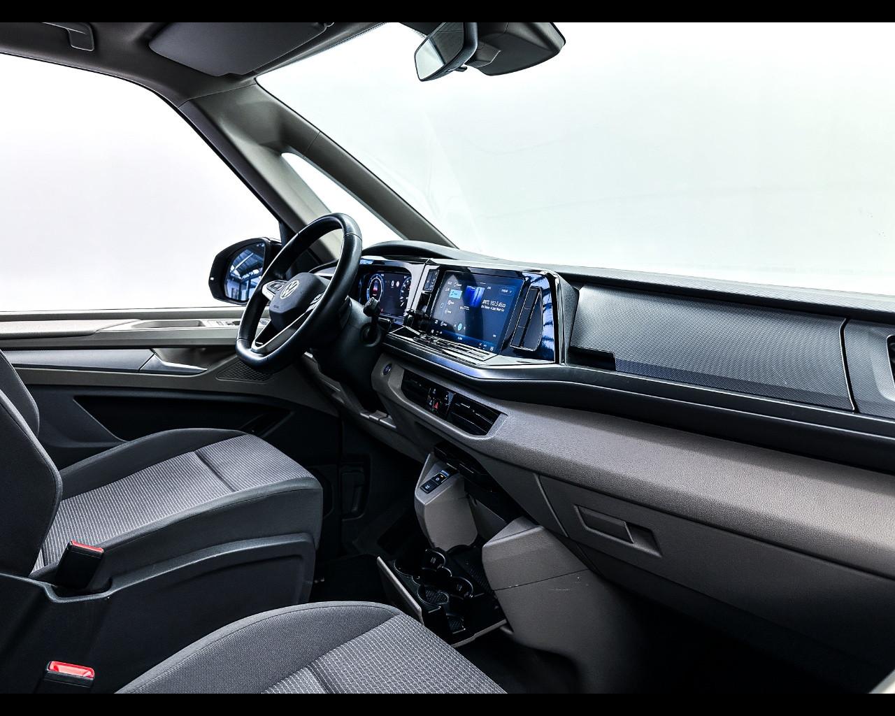 VOLKSWAGEN Multivan 7ª '21-> - Multivan 2.0 TDI 150CV DSG Space