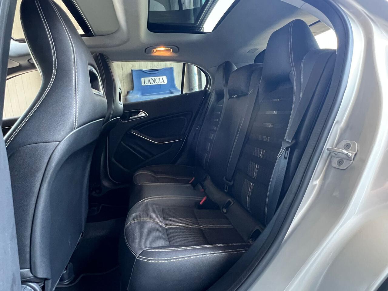 Mercedes-benz GLA 200D 136CV +TETTO 47.000KM