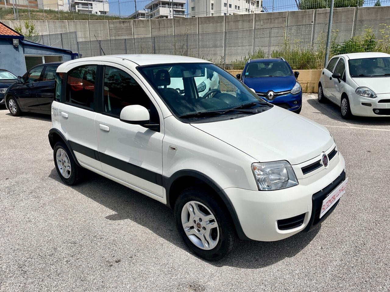 Fiat Panda 1.3 MJT 4x4 BLOCCAGGIO DIFF.-5POSTI