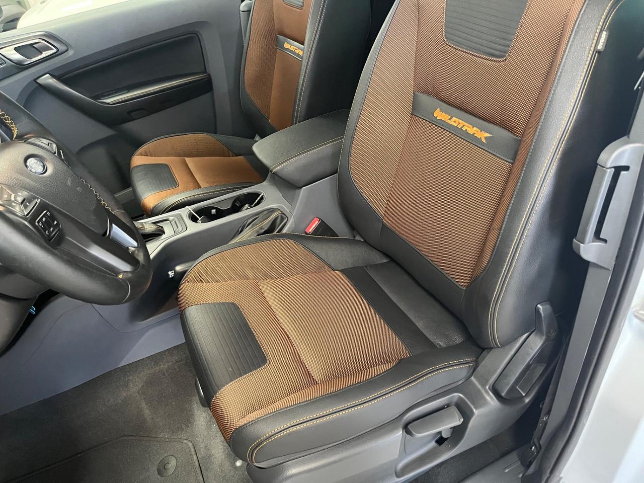 Ford Ranger 3.2 tdci EXTRA CAB Wildtrak 200cv auto