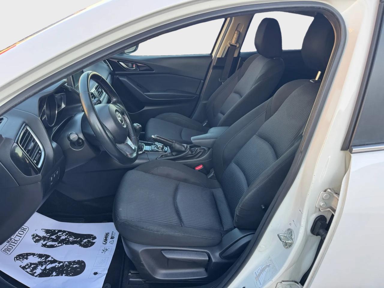 Mazda 3 skyactiv 1.5 tdi anno 2017