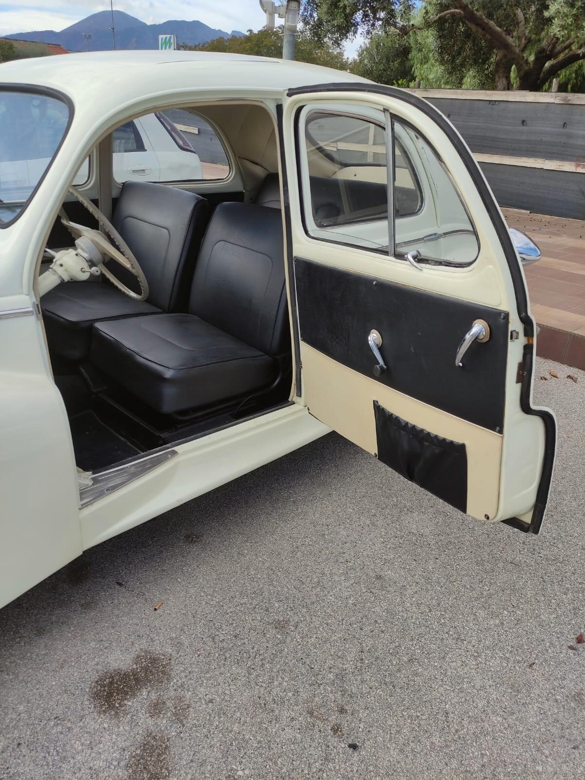 Peugeot 203 C anno 1955