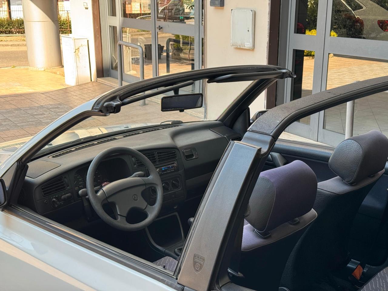 Volkswagen Golf Cabriolet 1.8 75 cv cat Avantgarde