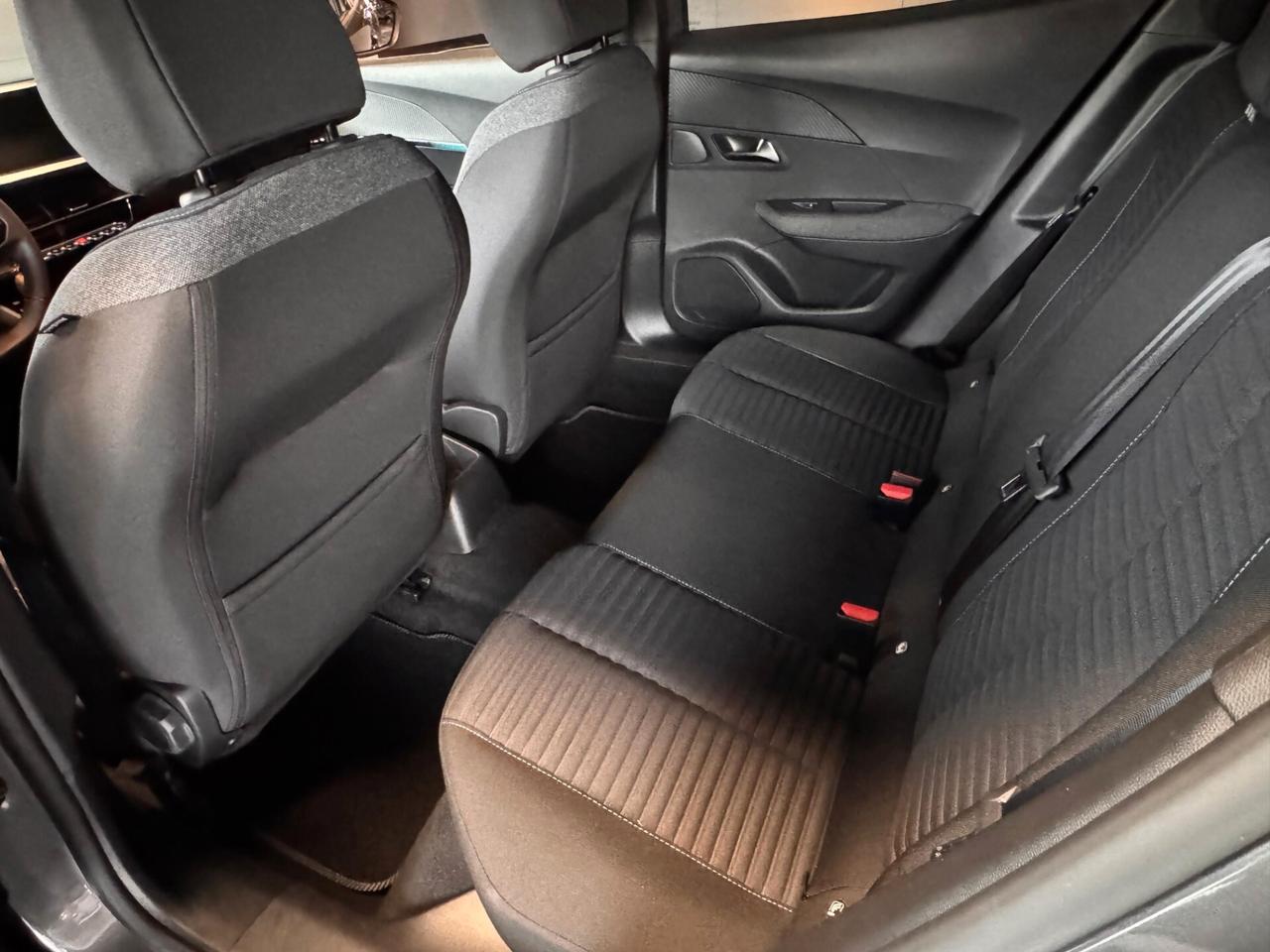 Peugeot 2008 PureTech STYLE