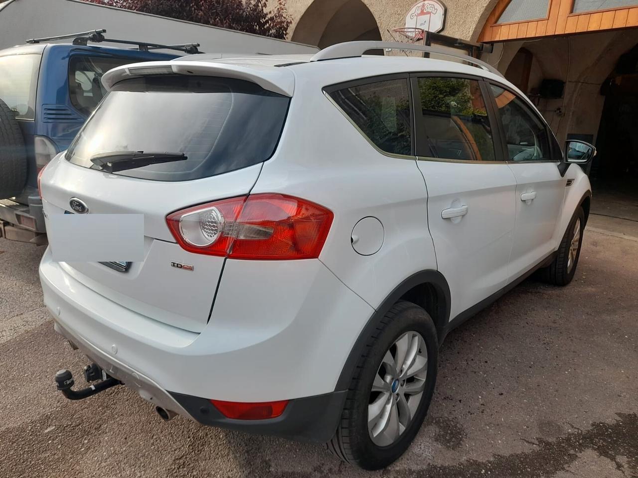 Ford Kuga 2.0 TDCi 163 CV 4WD Titanium DPF