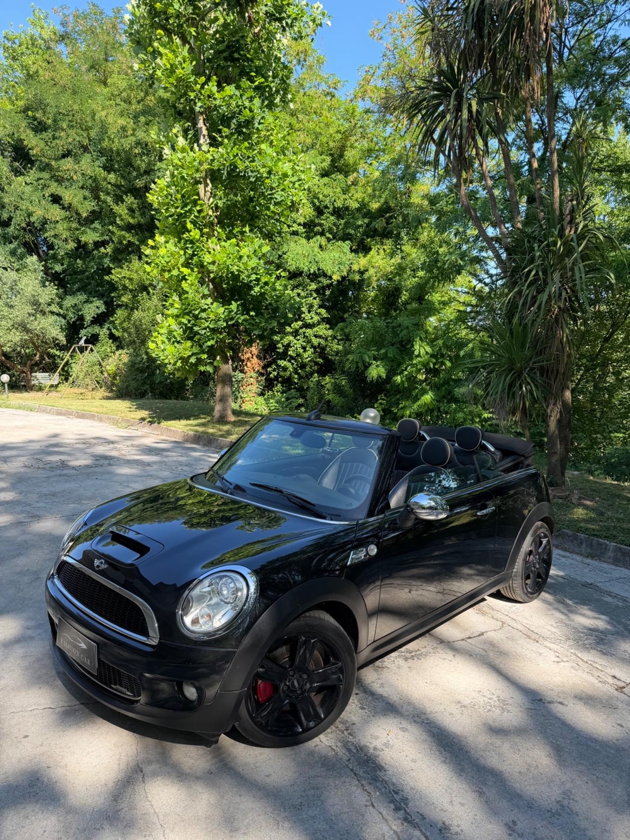 Mini John Cooper Works Cabrio S JHON