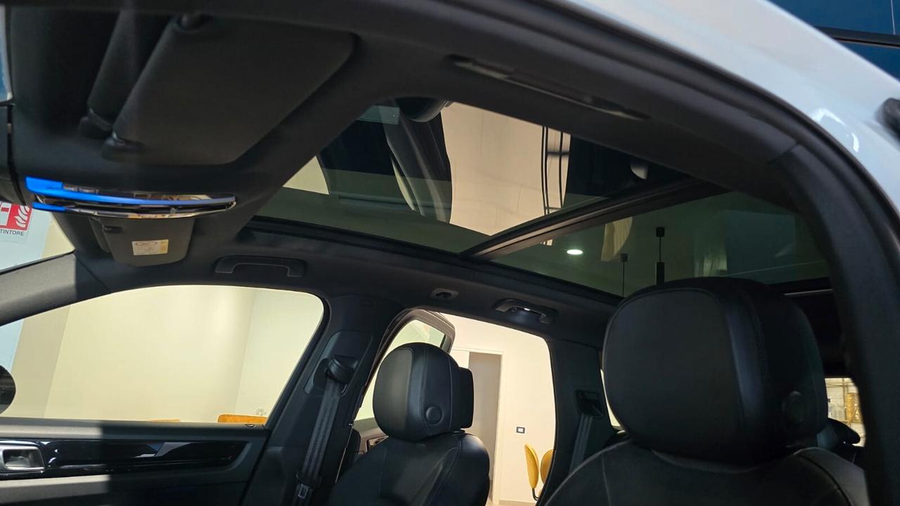 Porsche Cayenne 3.0 V6