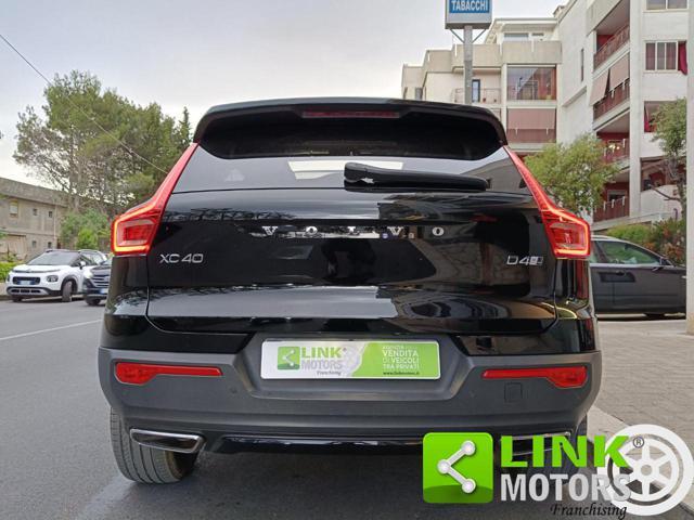 VOLVO XC40 D4 AWD Geartronic R-design
