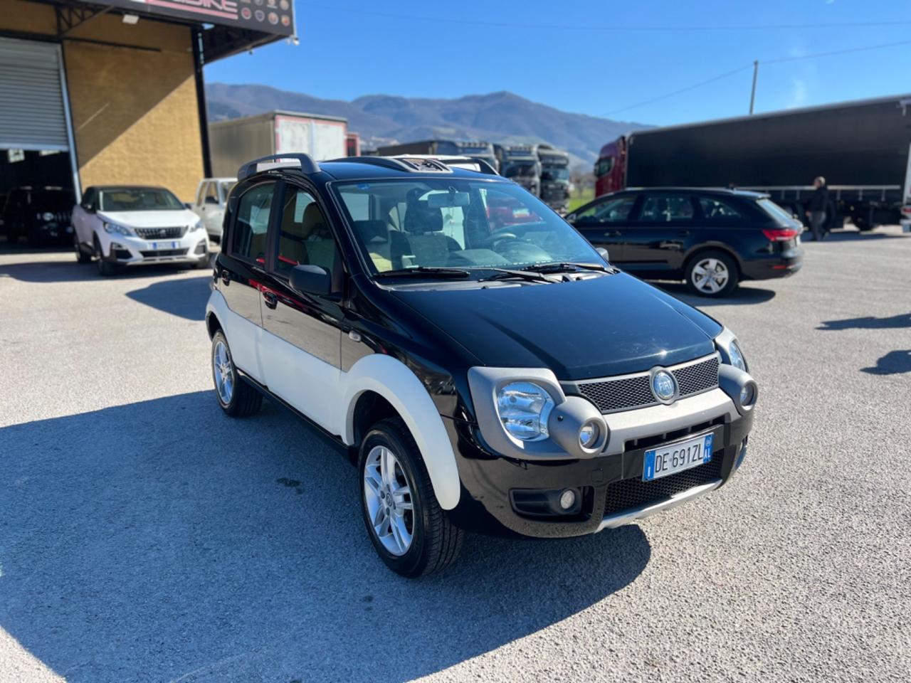 Fiat Panda 1.3 MJT 16V 4x4 Cross