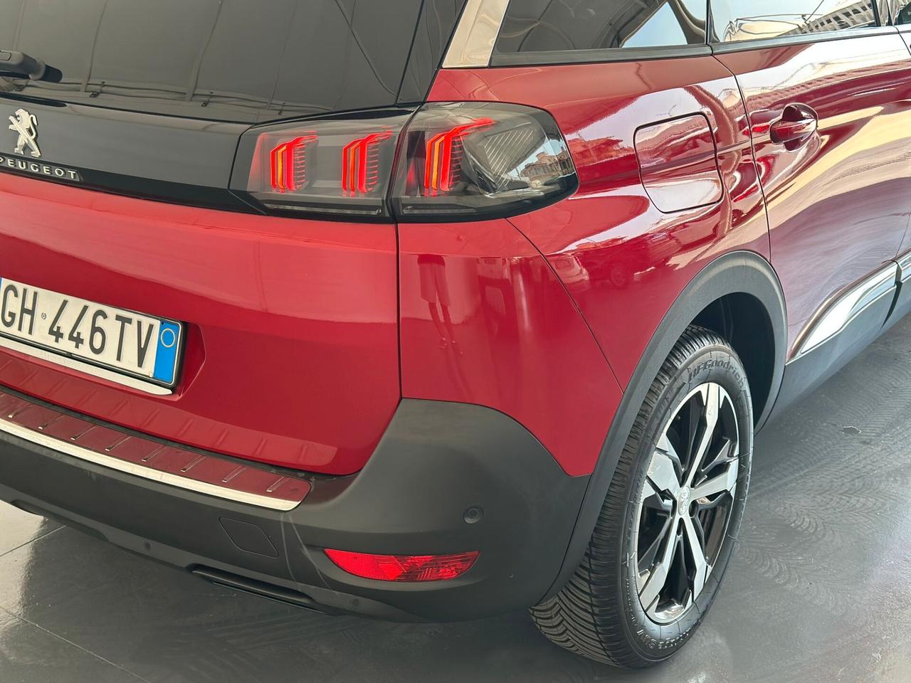 Peugeot 5008 BlueHDi 130 S&S Allure Pack 2022