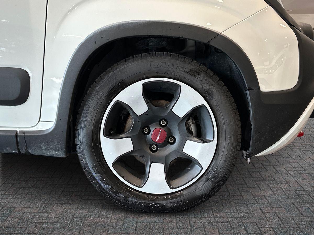 FIAT Panda III 2021 Cross - Panda 1.0 firefly hybrid Cross s&s 70cv 5p.ti