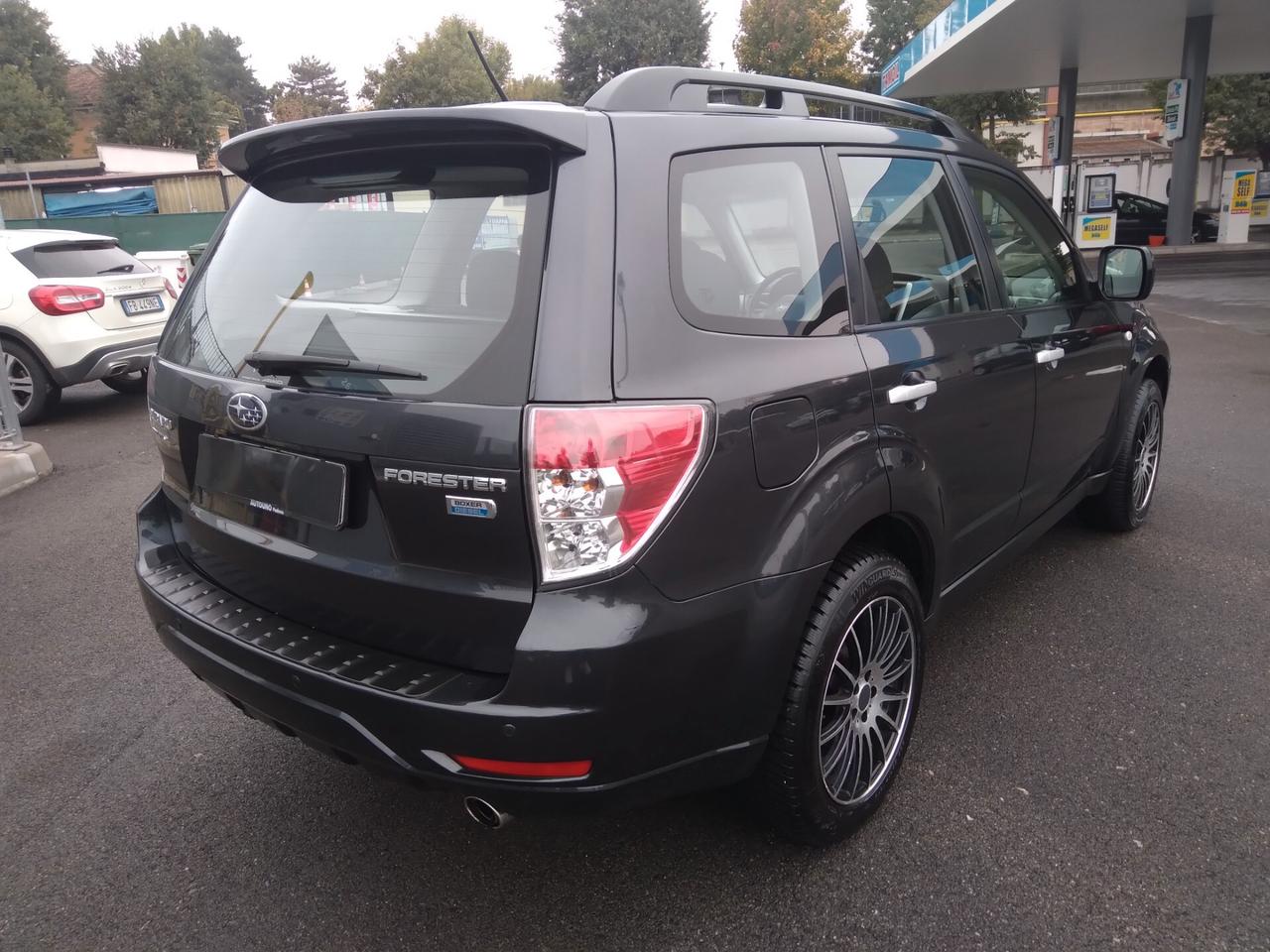 Subaru Forester 2.0D 147cv 4X4 6marce +gancio traino