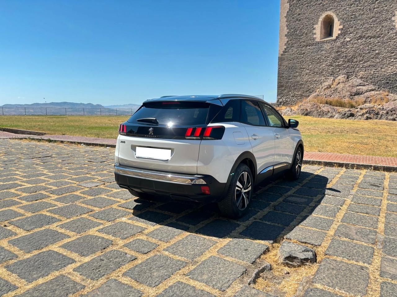 Peugeot 3008 1.6 Blue-HDi Allure