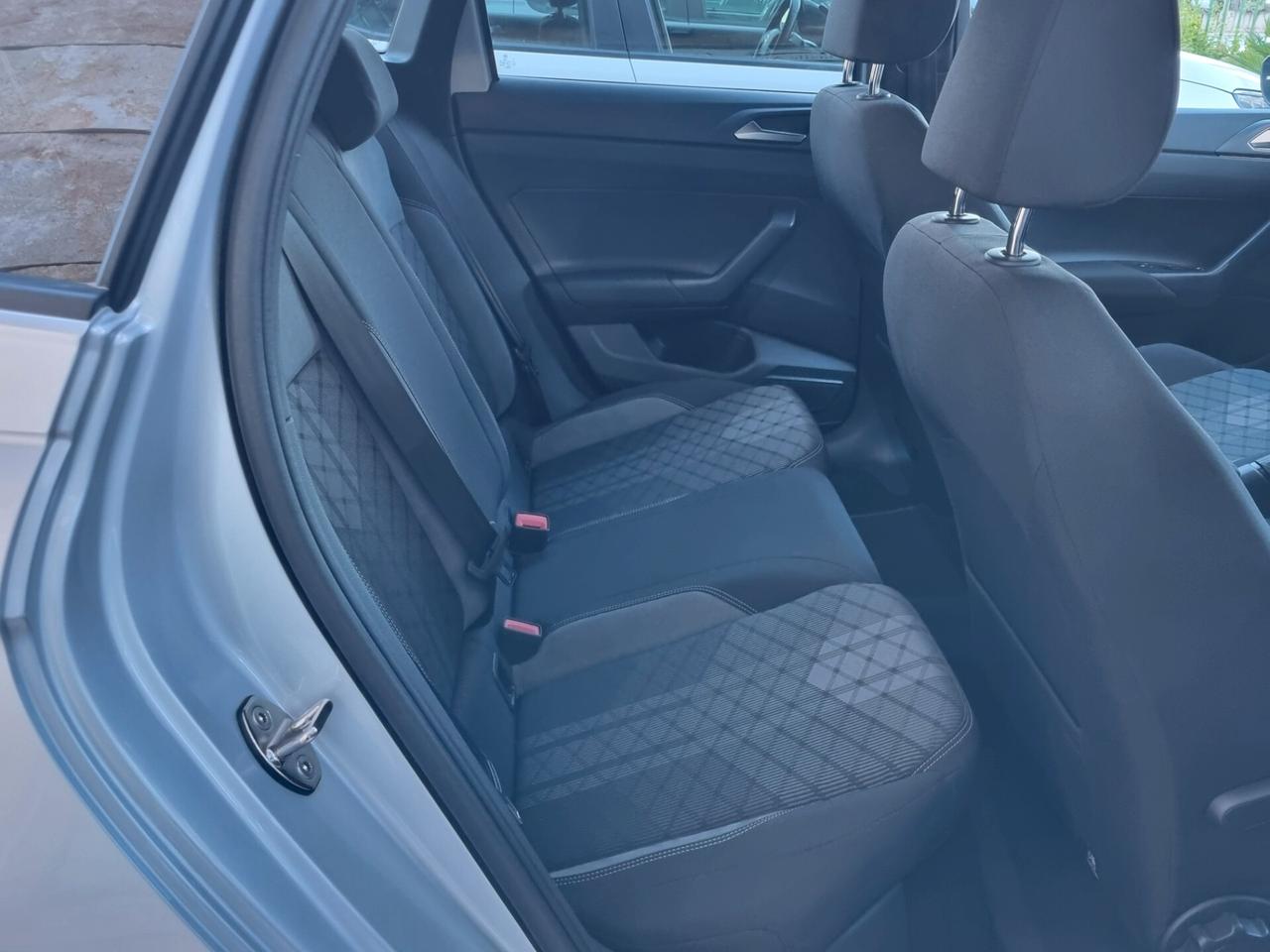 Volkswagen Taigo 1.0 TSI 115 CV R-Line