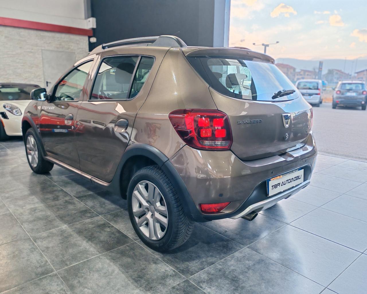 Dacia Sandero Stepway Turbo GPL 90 CV Comfort