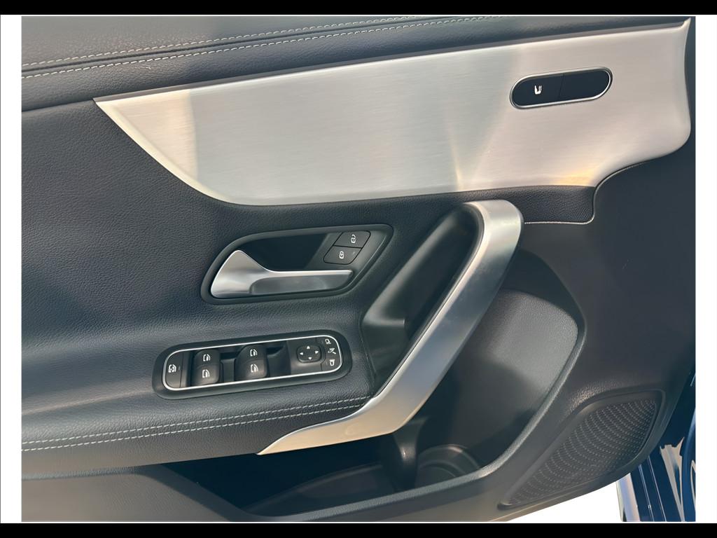 Mercedes-Benz Classe A - W177 2023 - A AMG 35 AMG Line Advanced Plus Spectral Edition 4matic auto