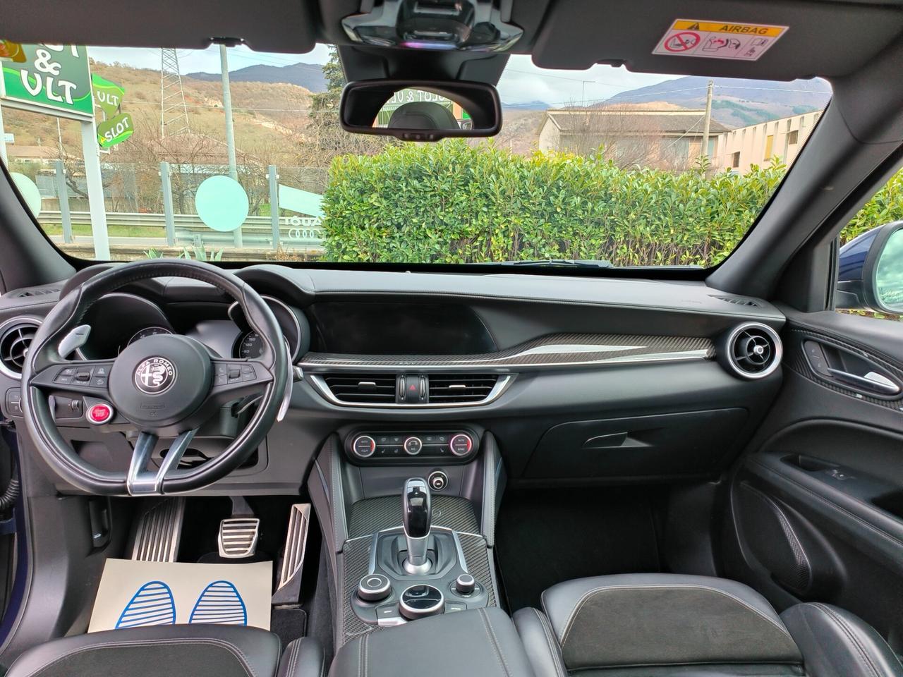Alfa Romeo Stelvio 2.9 Bi-Turbo V6 510 CV AT8 Quadrifoglio