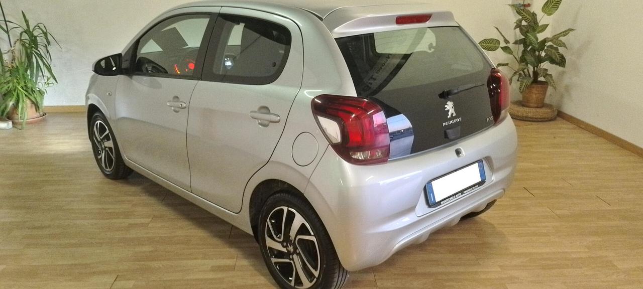 PEUGEOT 108 ALLURE 5 Porte 70 CV NEOPATENTATI