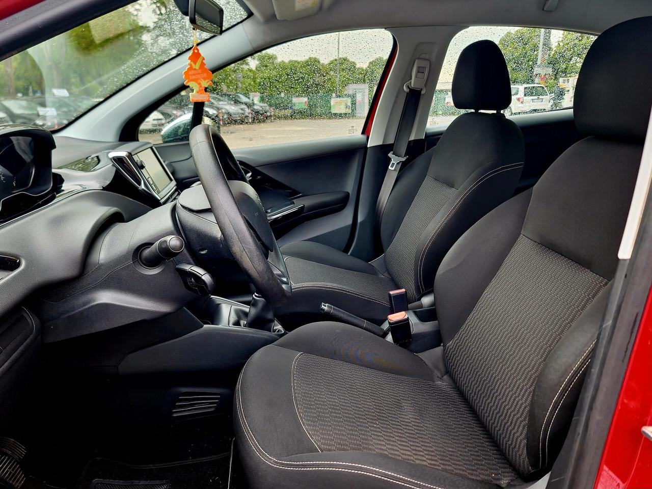 Peugeot 208 PureTech 68 5 porte Active 2017-E6B Manuale NEO