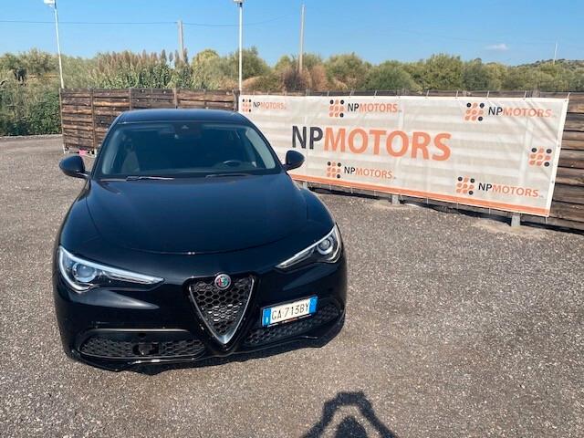 Alfa Romeo Stelvio 2.2 Turbodiesel 160 CV AT8 RWD Business