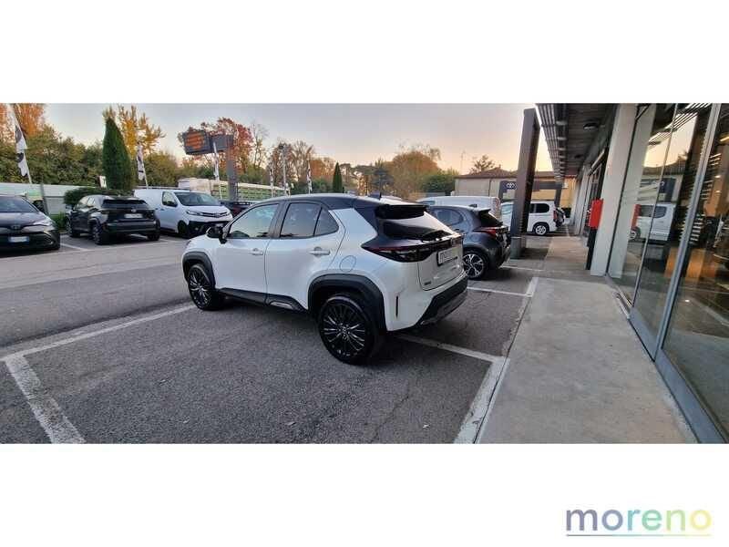 Toyota Yaris Cross 1.5h Adventure fwd 116cv e-cvt
