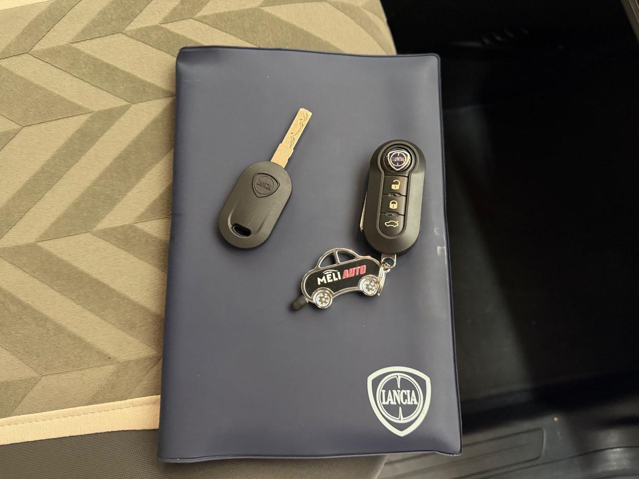 Lancia Ypsilon 1.2 Benzina 69 CV Platinum