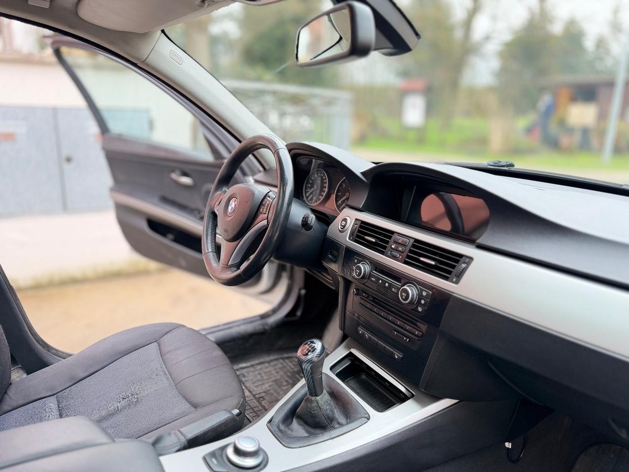 Bmw 318 i cat Touring MSport