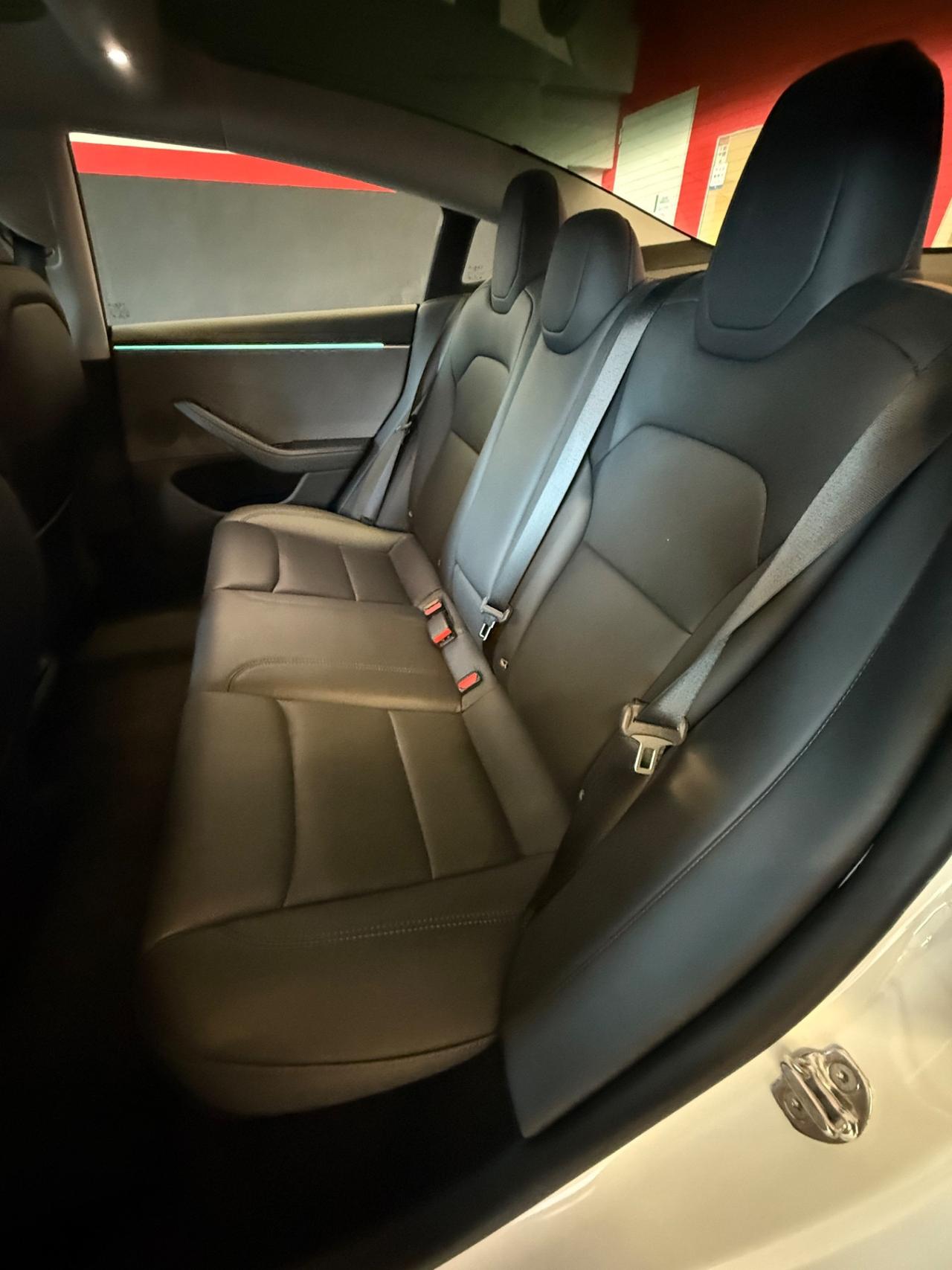 Tesla Model 3 NV35 RWD Premium