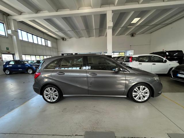 MERCEDES-BENZ B 200 CDI Premium