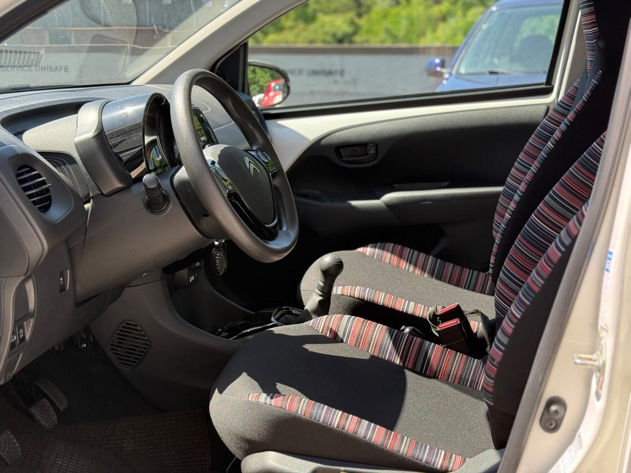 Citroen C1 VTi 72 Cv 5 porte soli 400km unica nel suo genere