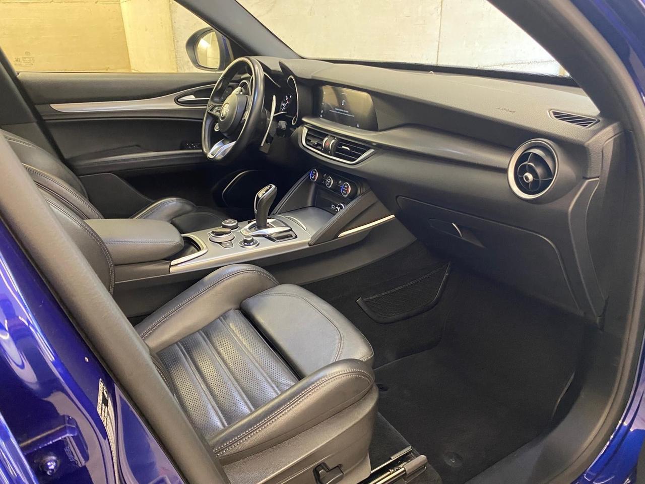 Alfa Romeo Stelvio 2.2 Turbodiesel 210 CV AT8 Q4 Veloce