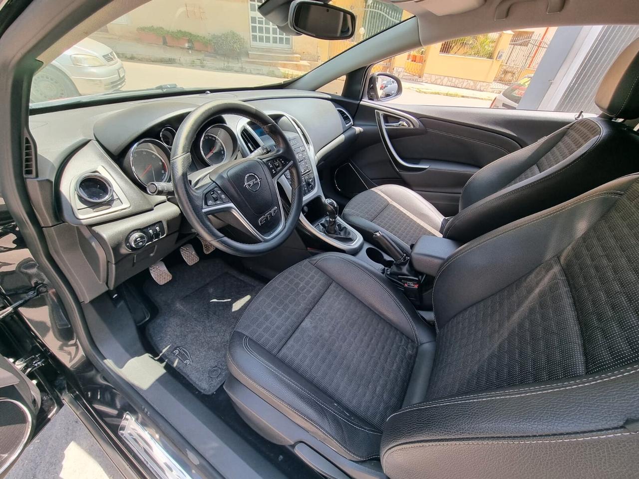 Opel Astra GTC 1.7 CDTI 130CV S&S 3 porte Cosmo