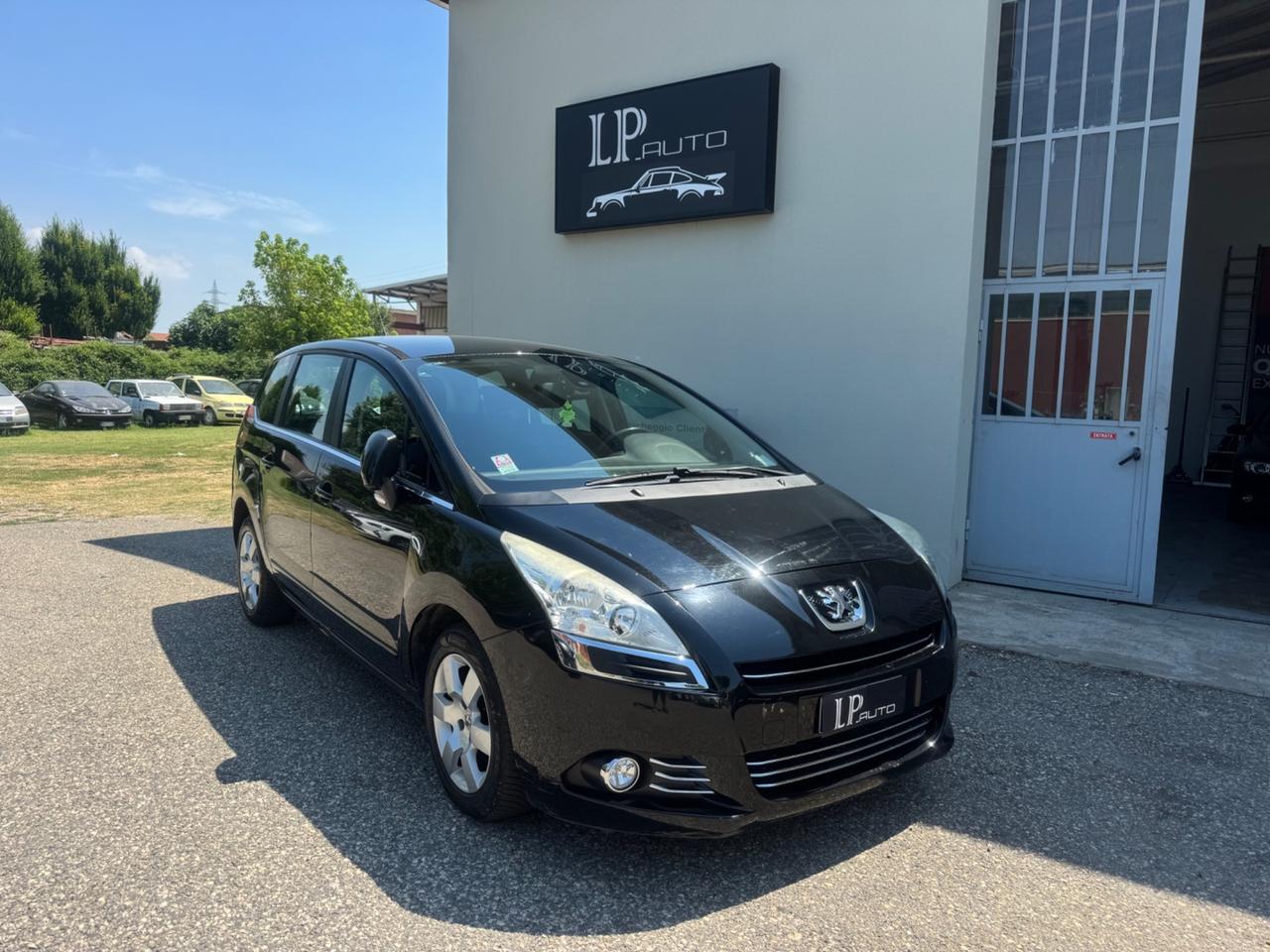 Peugeot 5008 1.6 HDi 112CV Active