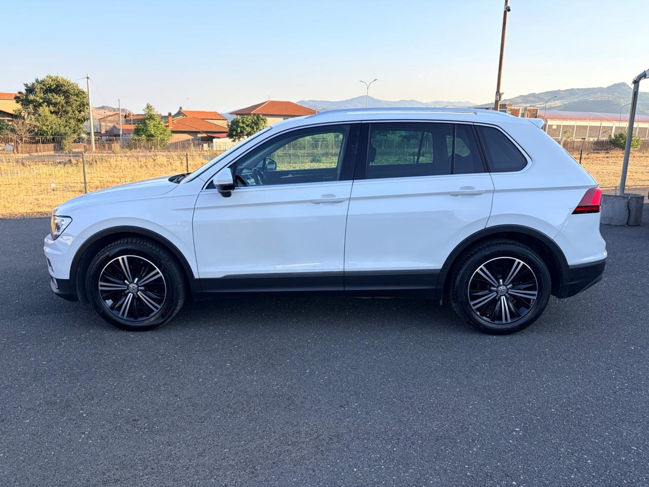 Volkswagen Tiguan 2.0 TDI SCR DSG Executive BlueMotion Technology