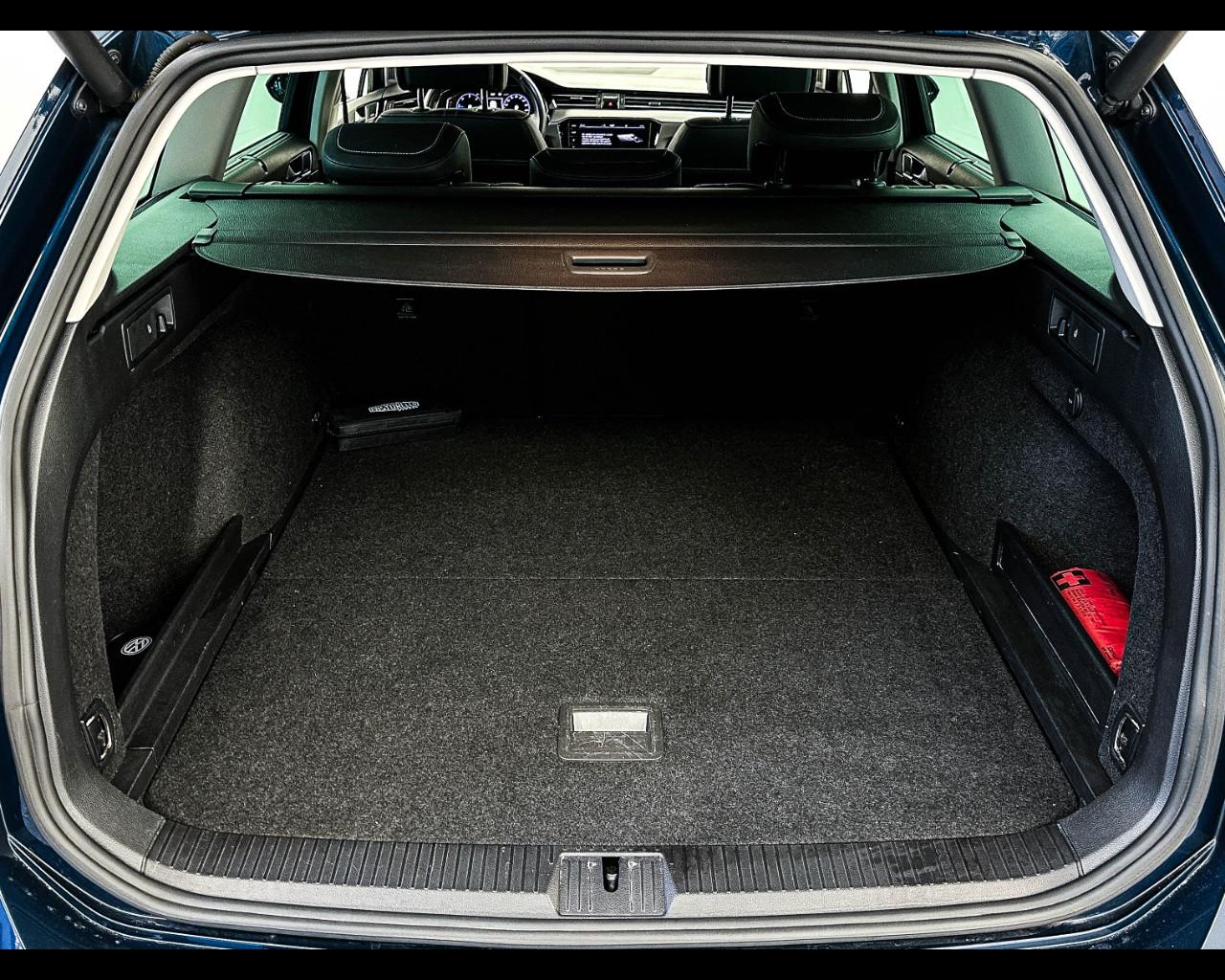 VOLKSWAGEN Passat Alltrack 2.0 TDI 200 CV 4MOTION DSG