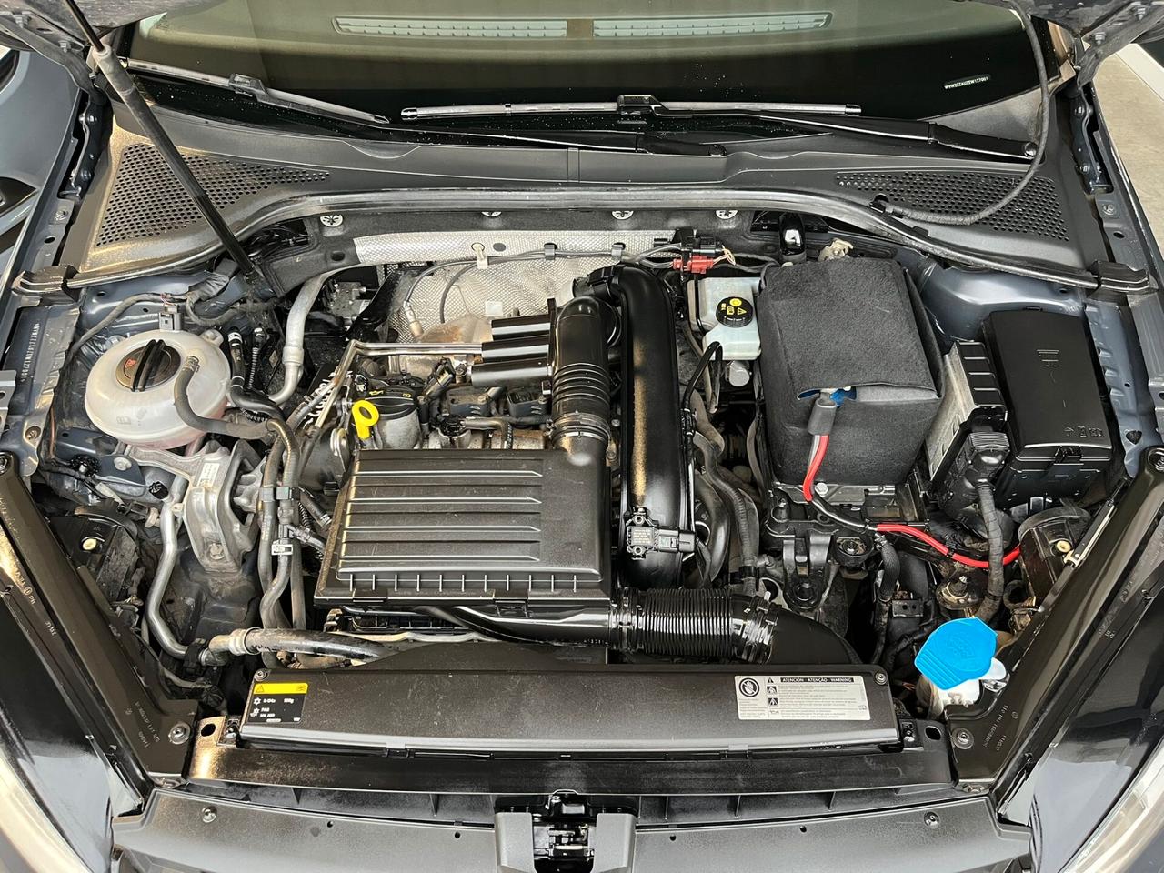 Volkswagen Golf 1.2 TSI 85 CV 5p. Tech&Sound BlueMotion Technology