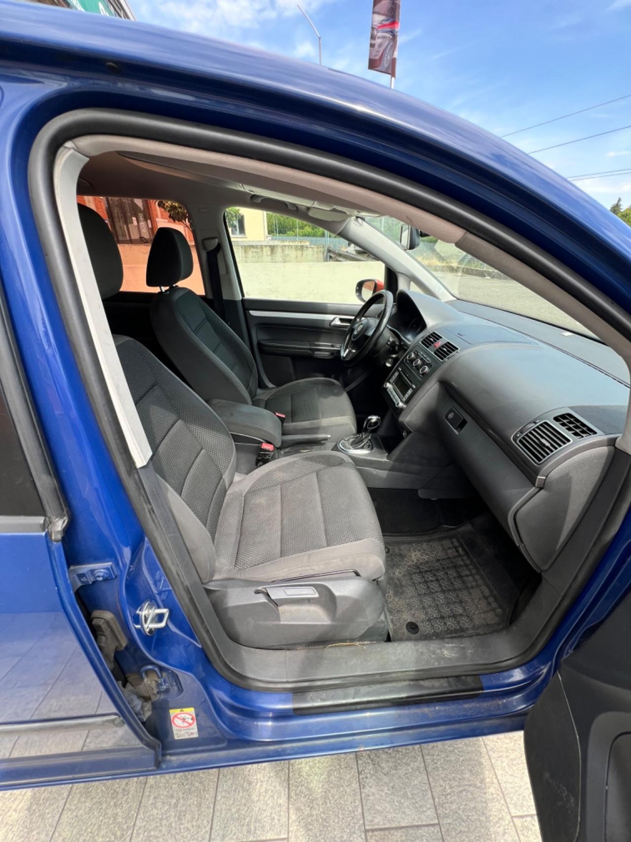 Volkswagen Touran 1.4 TSI DSG Highline EcoFuel