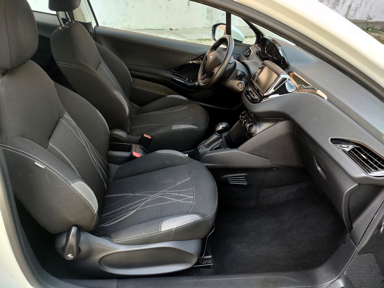 Peugeot 208 1.0 kw50 MOTORE NUOVO CON GARANZIA
