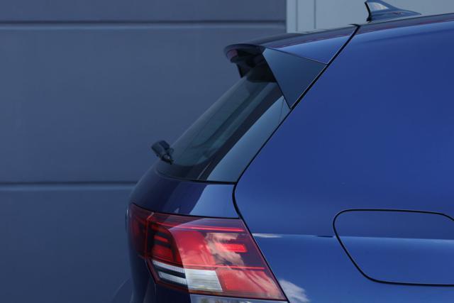 VOLKSWAGEN Golf 1.0 eTSI EVO DSG Life
