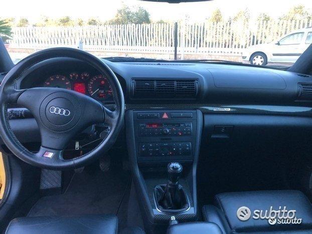 AUDI A4 1ª serie - 1999