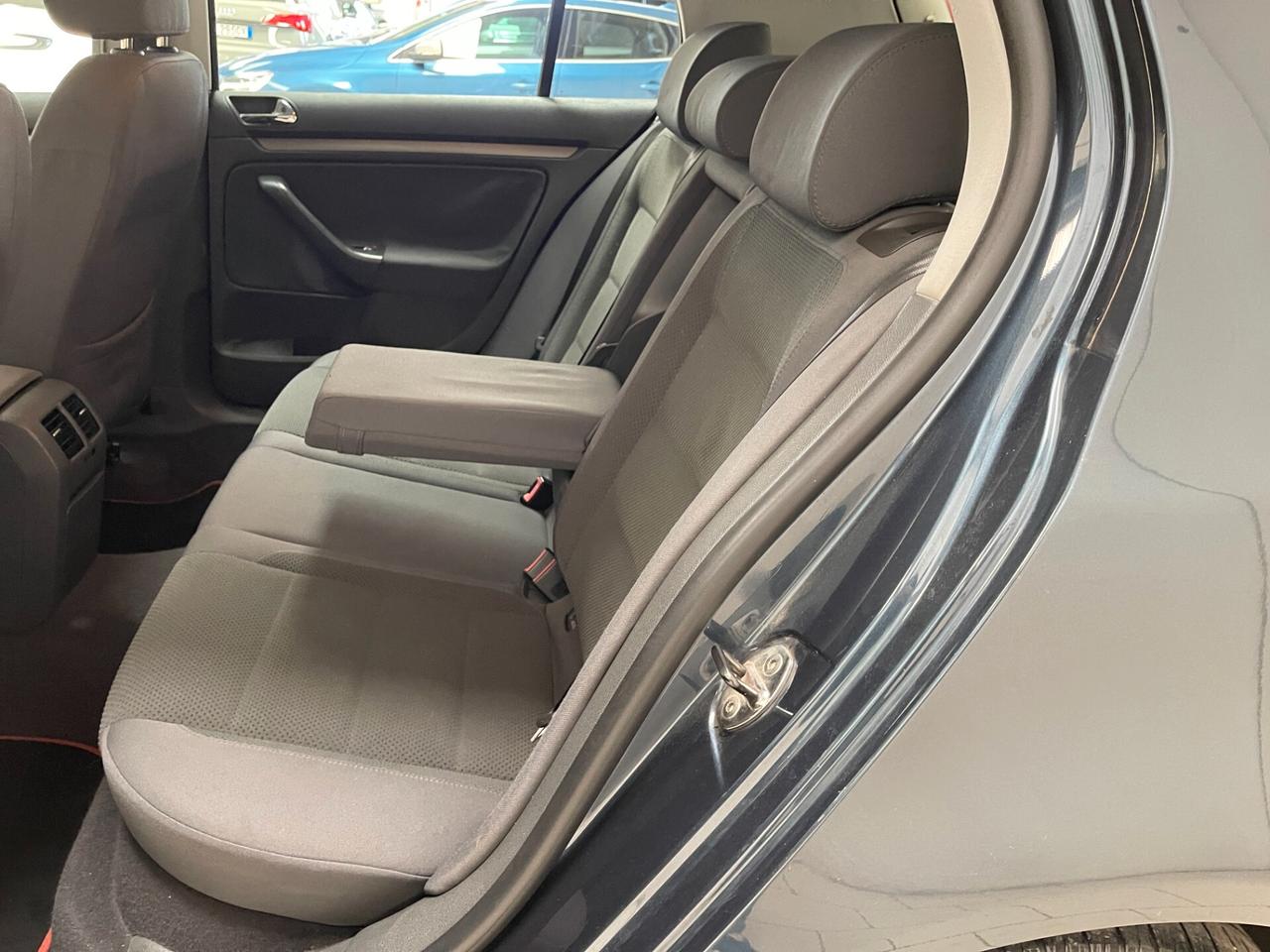 Volkswagen Golf Volkswagen Golf ConfortLine 1.9 TDI 5porte - LEGGI SOTTO