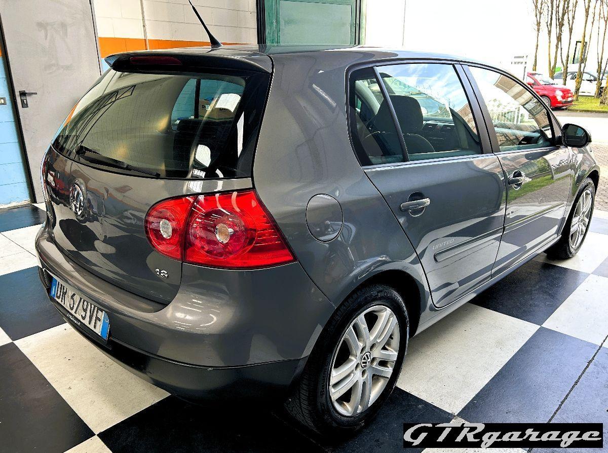 VOLKSWAGEN - Golf - 1.6 5p. United