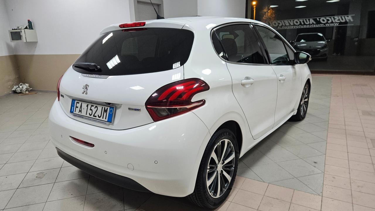 Peugeot 208 BlueHDi 100 S&S 5 porte GT Line