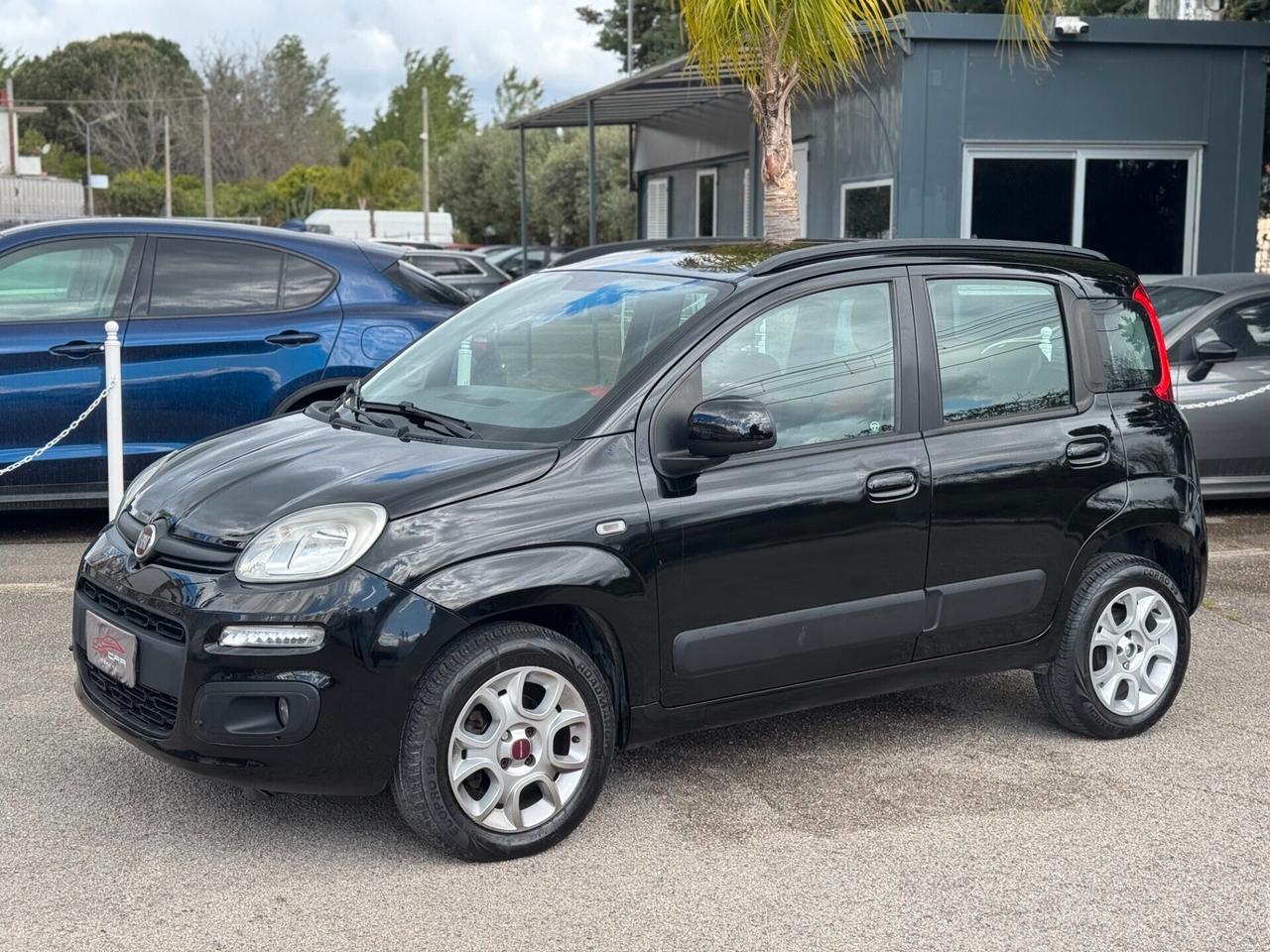 Fiat New Panda 0.9 TwinAir Turbo Natural Power Lounge