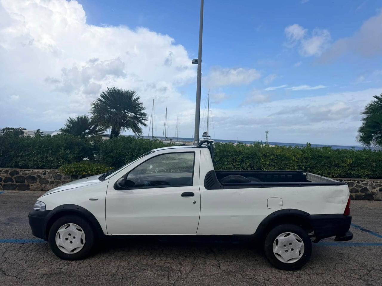 Fiat Strada 1.9 JTD Pick-up