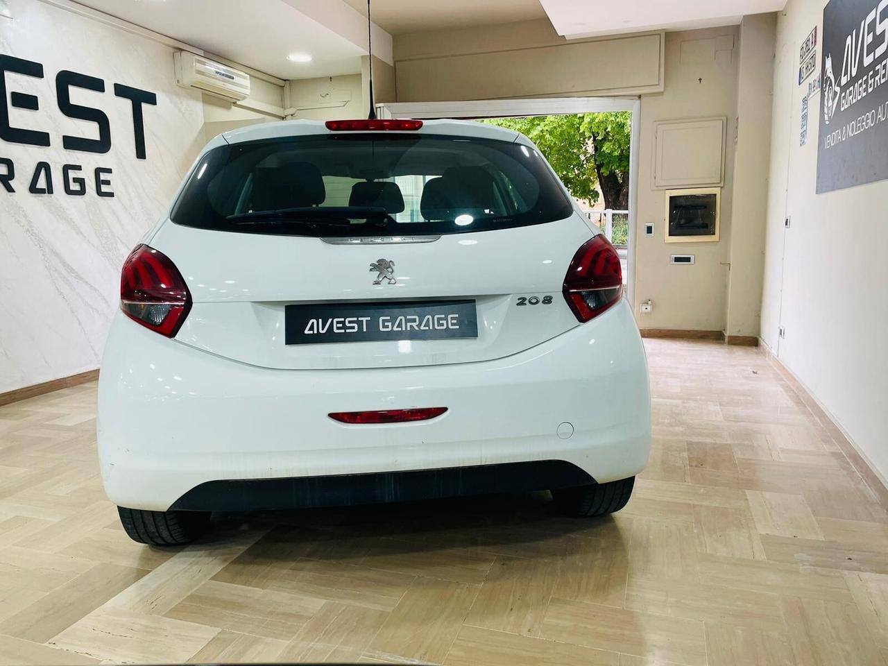 Peugeot 208 PureTech 82 5p. GPL Allure