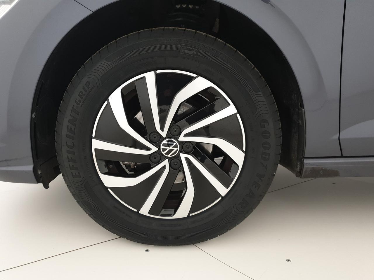 Volkswagen Polo 1.0 tsi life 95cv