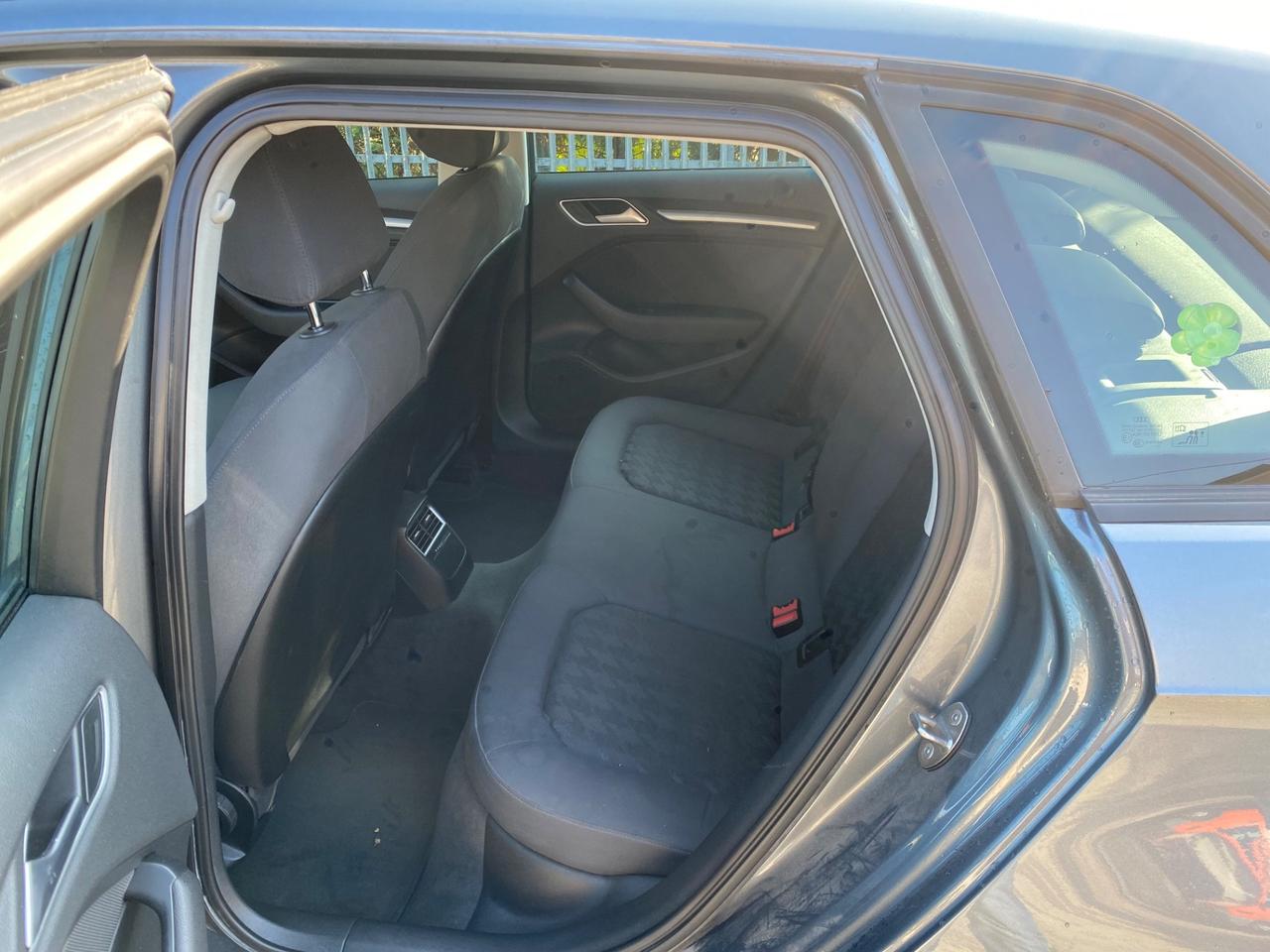 Audi A3 SPB 1.6 TDI clean diesel Ambition