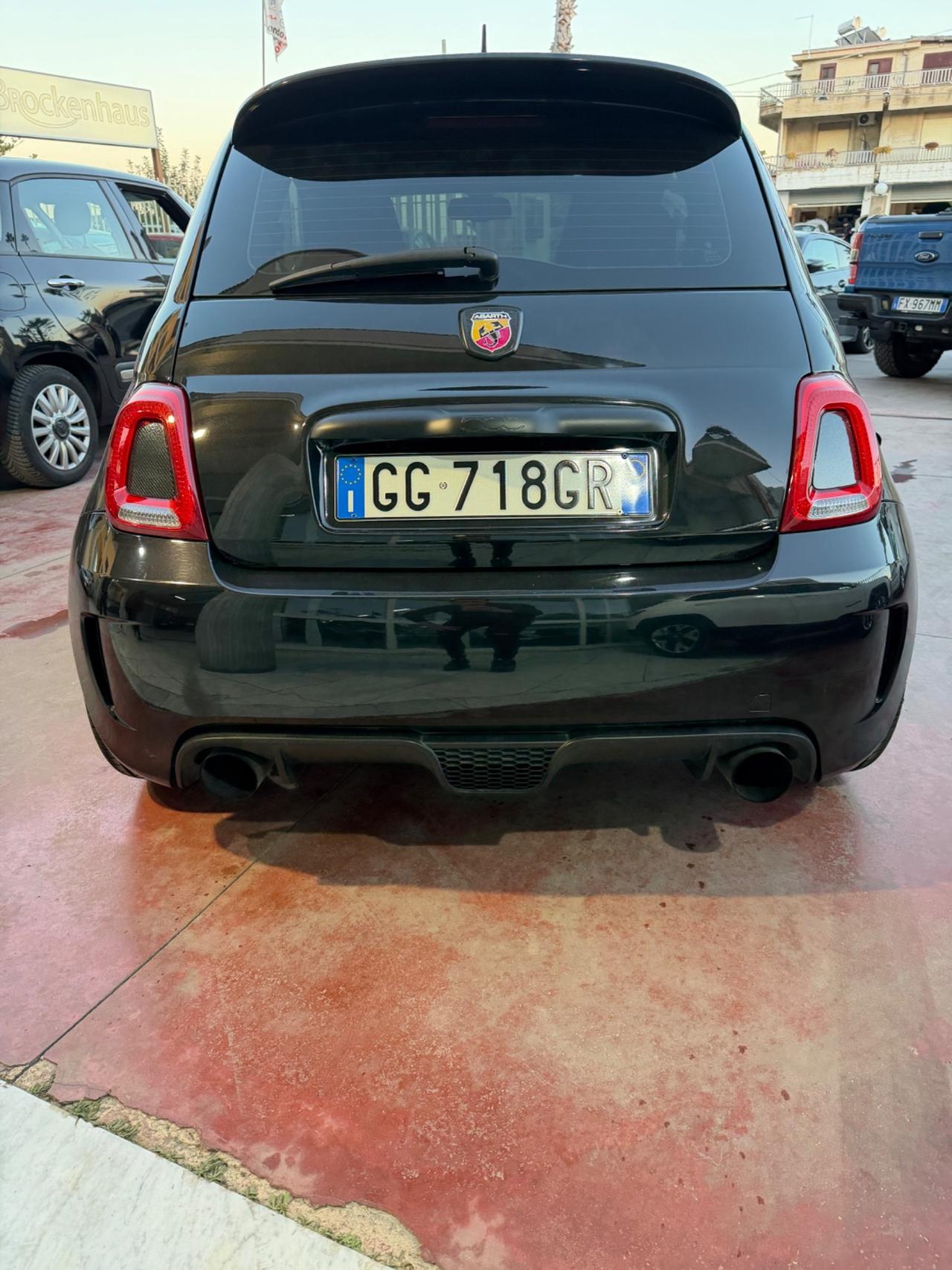 Abarth 500 1.4 Turbo T-Jet Custom