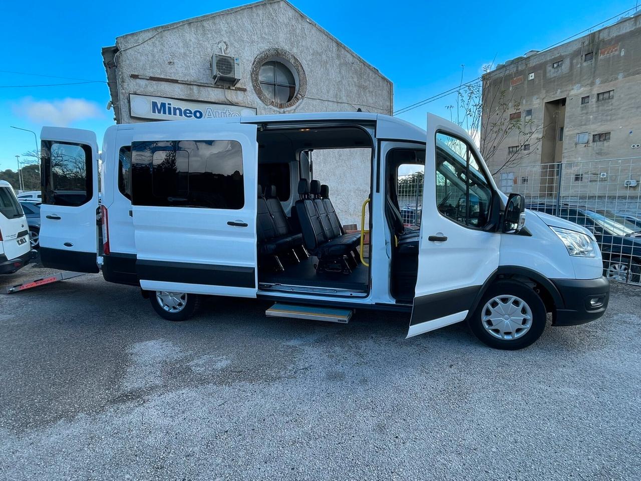 FORD TRANSIT KOMBI 9 POSTI TRASPORTO DISABILI 2021